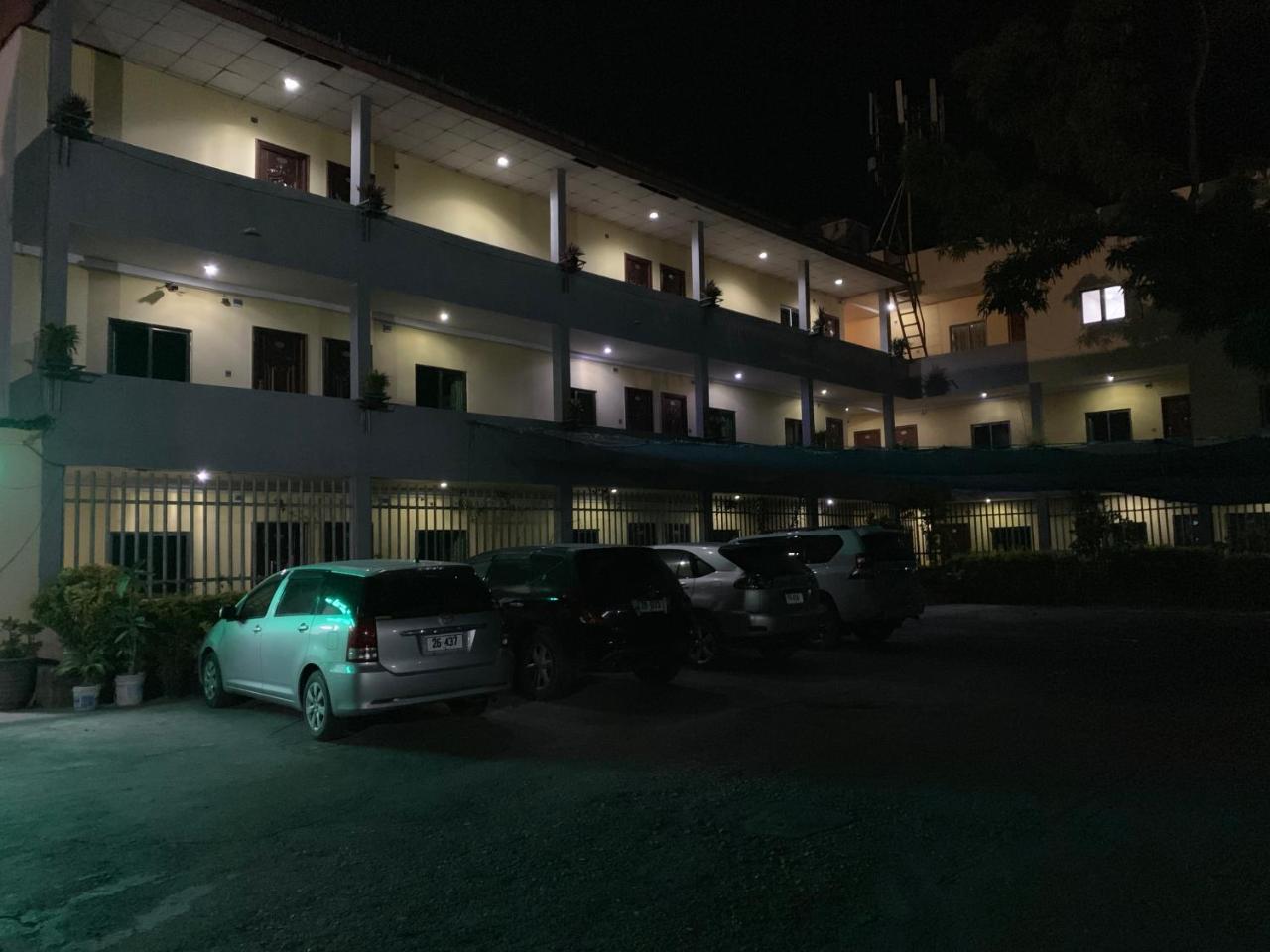 Chong Ti Hotel Dili Exterior foto